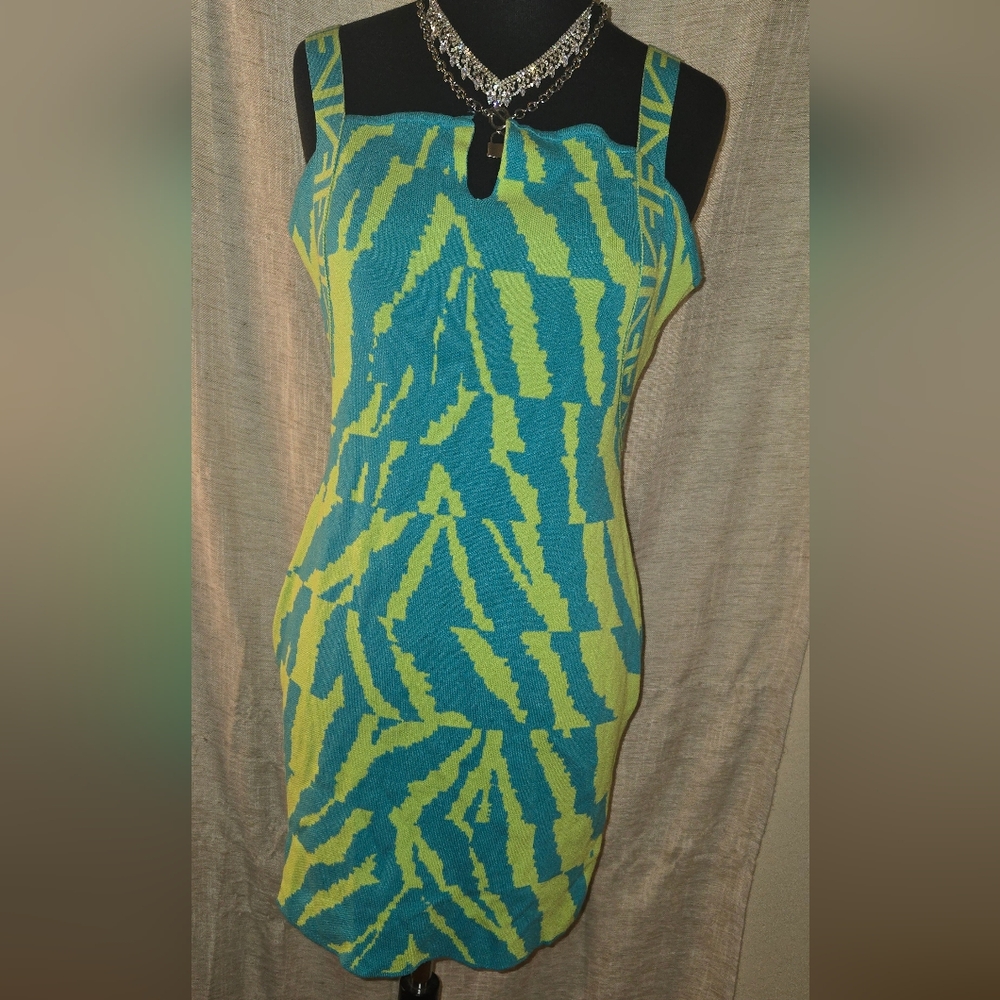 💙Used Vibrant Blue and Green Women's Dress